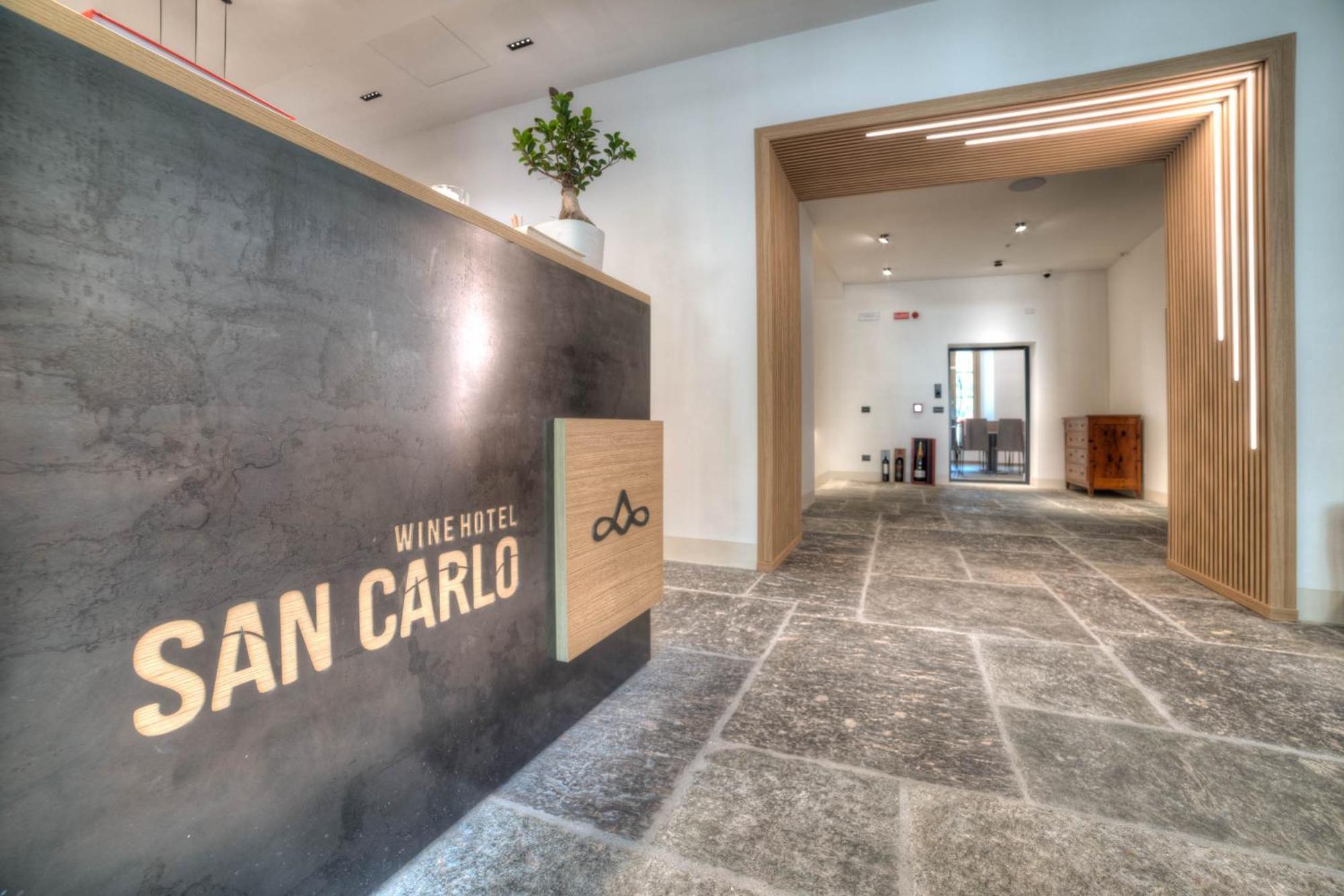 Wine Hotel San Carlo - Relais & Spa - Boutique Hotel Chiuro Luaran gambar