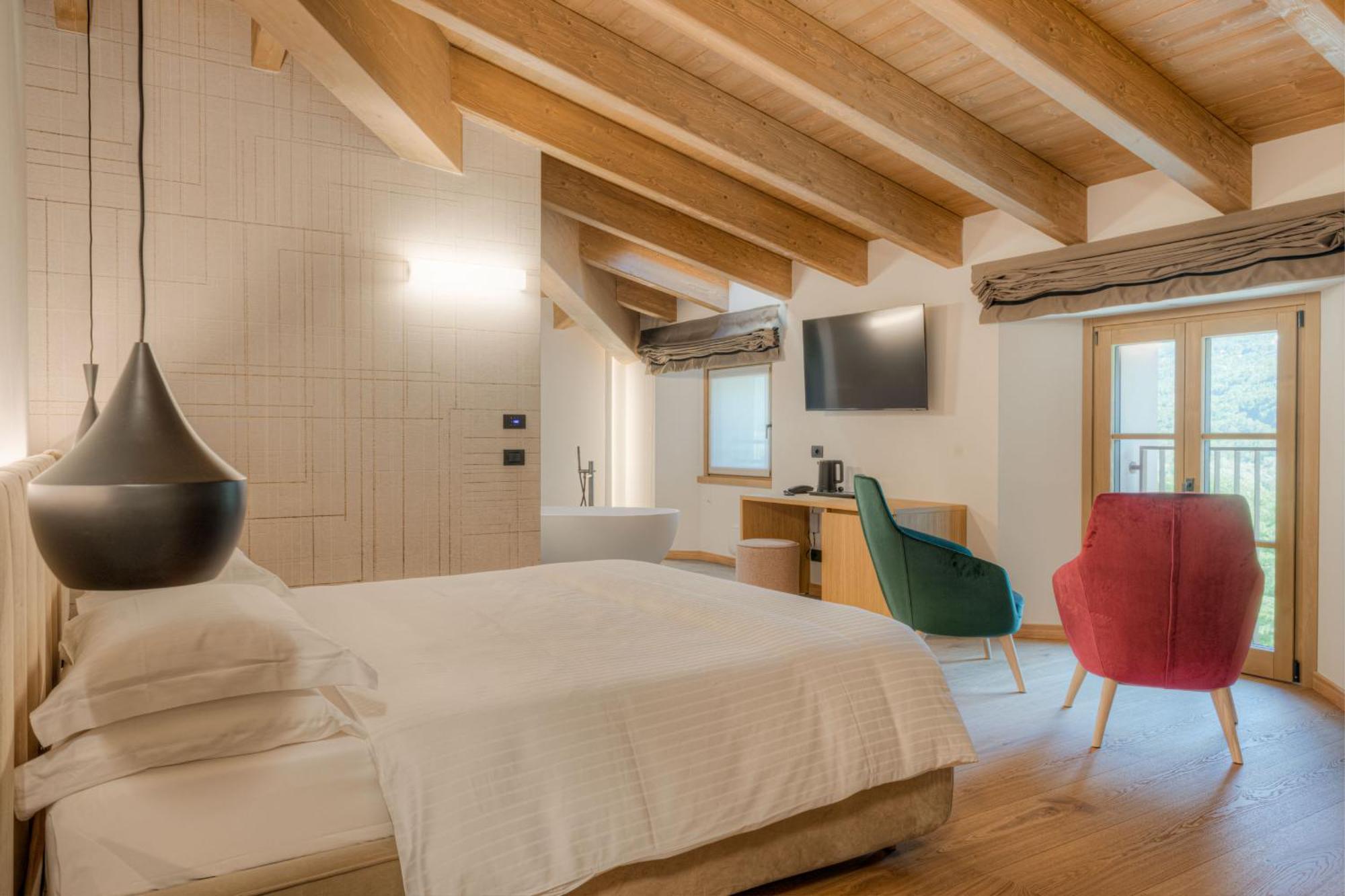 Wine Hotel San Carlo - Relais & Spa - Boutique Hotel Chiuro Luaran gambar