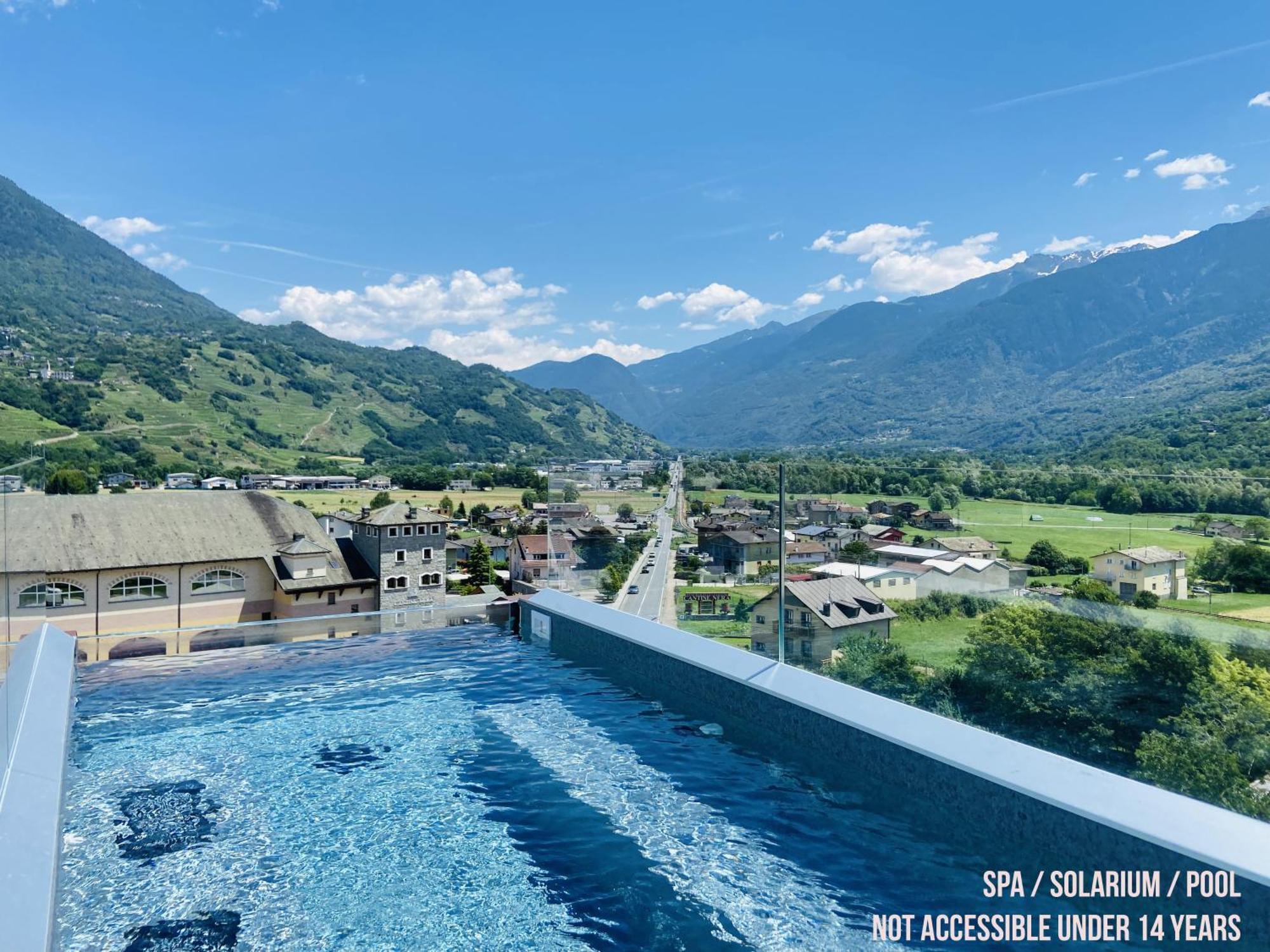 Wine Hotel San Carlo - Relais & Spa - Boutique Hotel Chiuro Luaran gambar